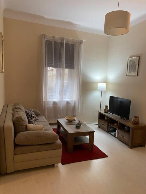 Apartman Elli Загреб Екстериор снимка